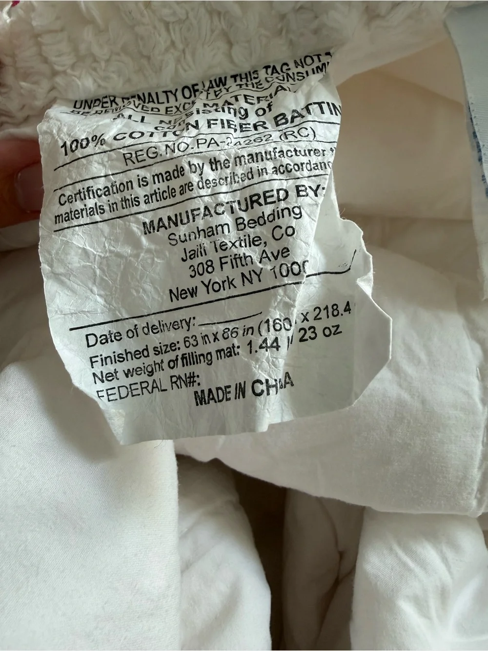 Shabby chic comforter twin (minor flaw) - Picture 6 of 7